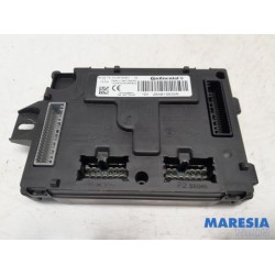 Renault - Clio - Engine management computer