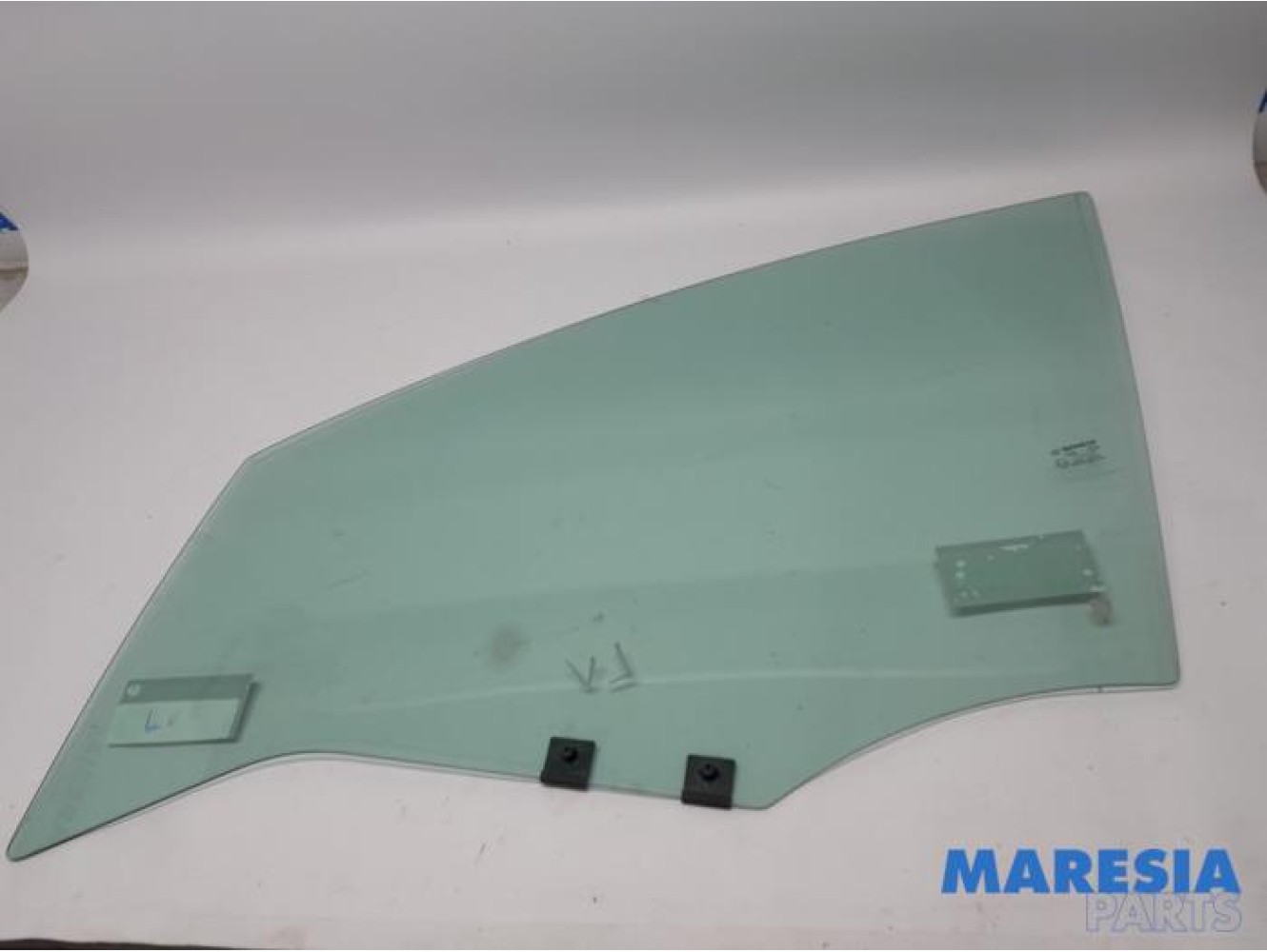 Renault - Clio - Door window 4-door, front left