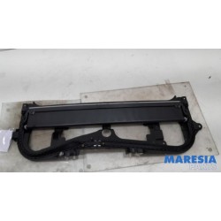 Peugeot - 5008 - Sliding headliner mechanism