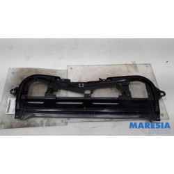 Peugeot - 5008 - Sliding headliner mechanism