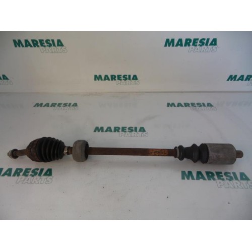 Renault - Megane - Front drive shaft, right