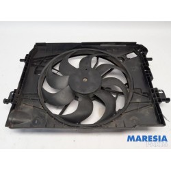 Renault - Clio - Fan motor