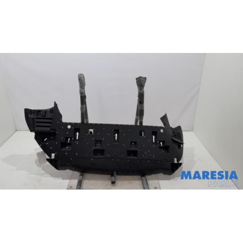 Peugeot - 5008 - Bumper bottom
