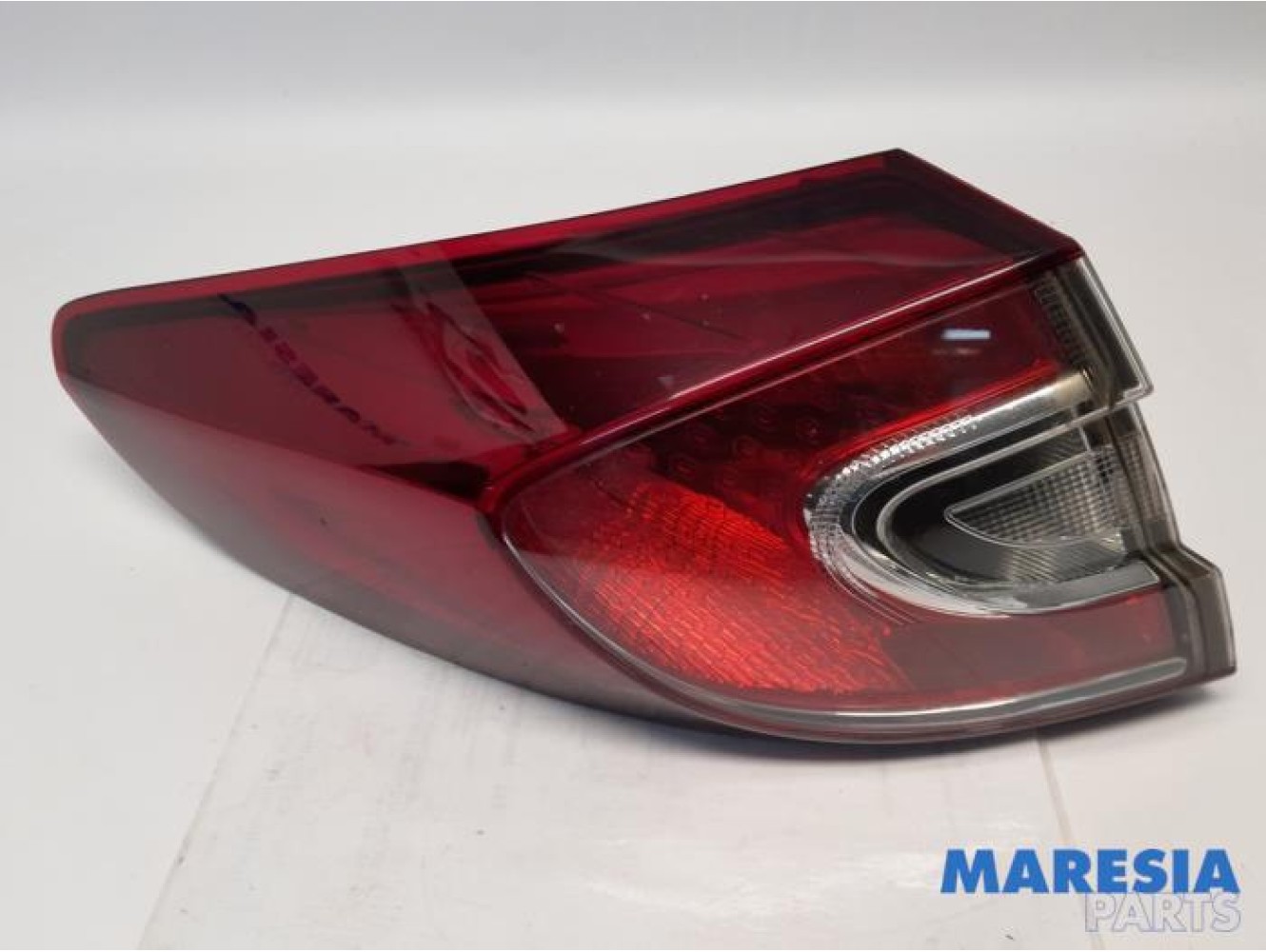 Renault - Megane - Taillight, left