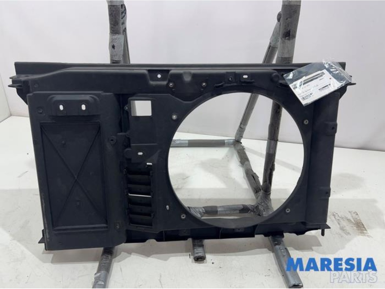 Peugeot - 3008 - Vorderwand
