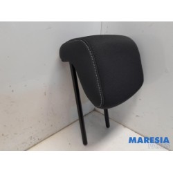 Renault - Megane - Headrest