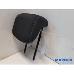 Renault - Megane - Headrest