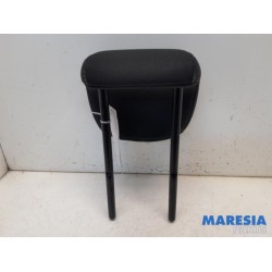 Renault - Megane - Headrest