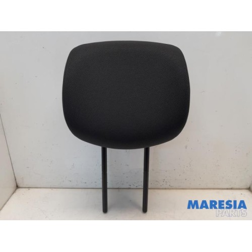 Renault - Megane - Headrest