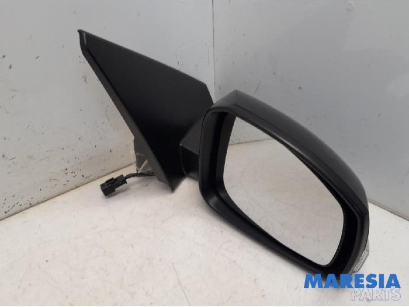 Renault - Megane - Wing mirror, right