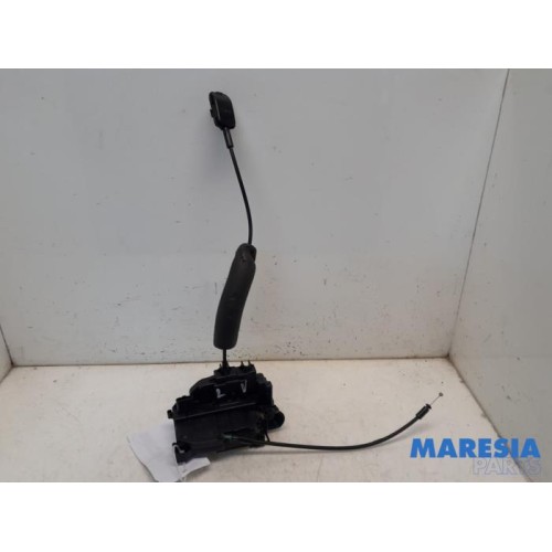 Renault - Megane - Door lock mechanism 4-door, front left