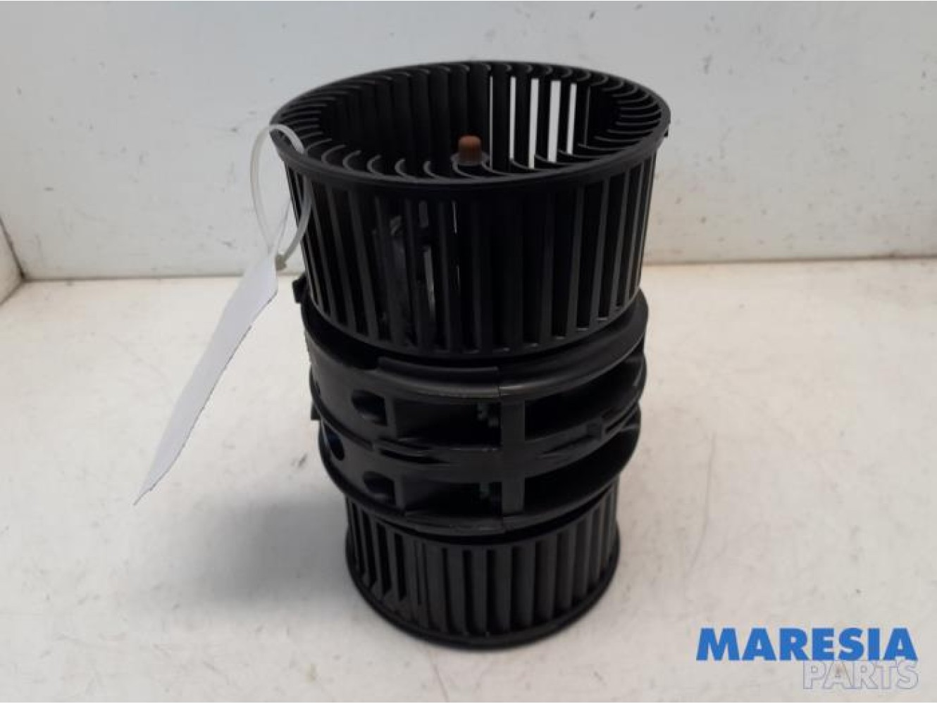 Renault - Megane - Heating and ventilation fan motor