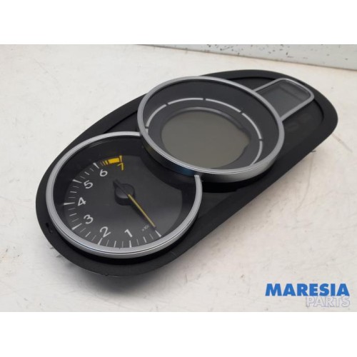 Renault - Megane - Instrumentenpaneel