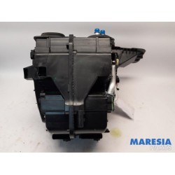 Renault - Clio - Heater housing