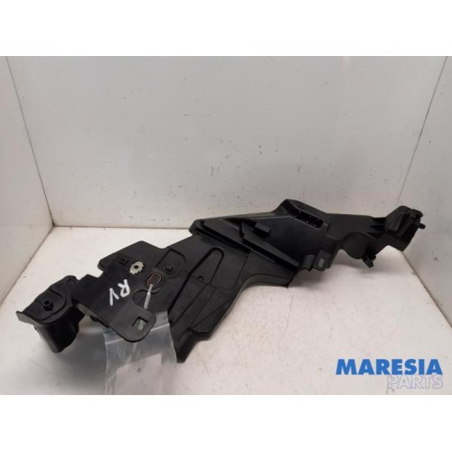 Renault - Megane - Cadre phare droit
