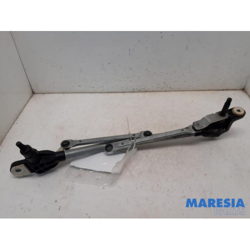 Renault - Megane - Wiper mechanism