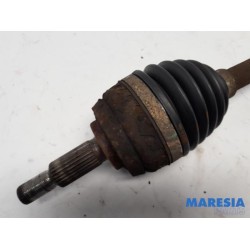 Renault - Megane - Front drive shaft, left