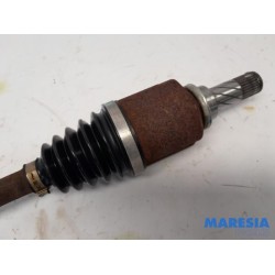Renault - Megane - Front drive shaft, left