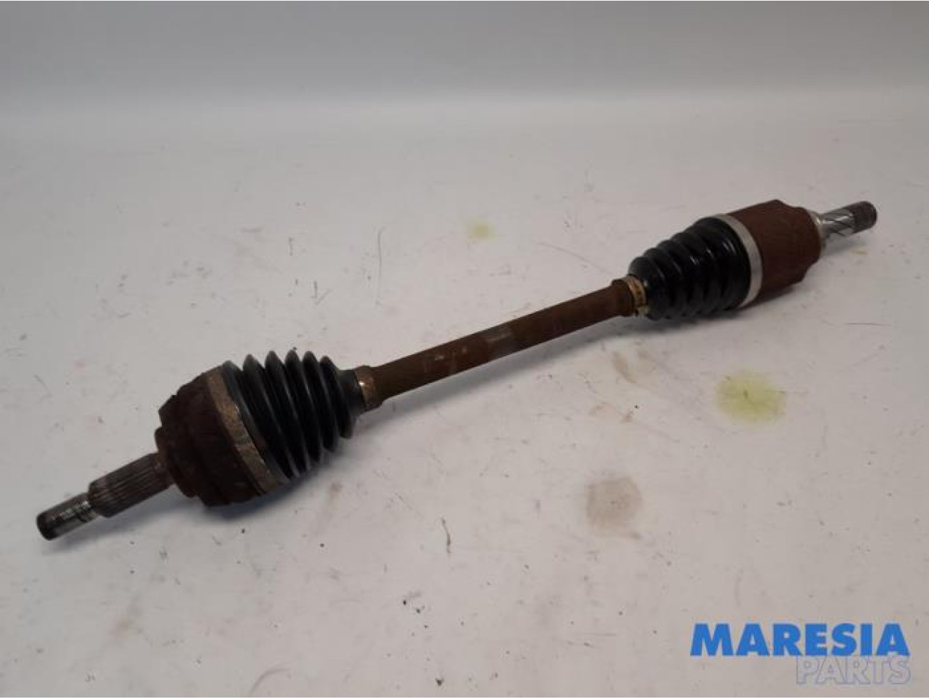 Renault - Megane - Front drive shaft, left