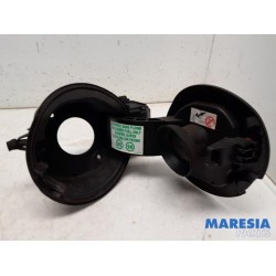 Renault - Megane - Tank cap cover