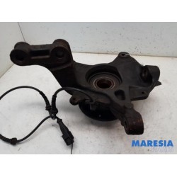 Renault - Megane - Knuckle, front left