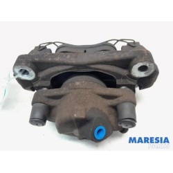 Renault - Megane - Front brake calliper, left