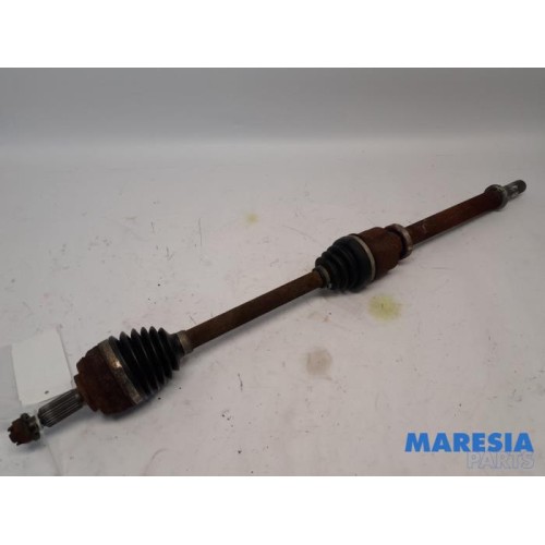 Renault - Grand Scenic - Front drive shaft, right