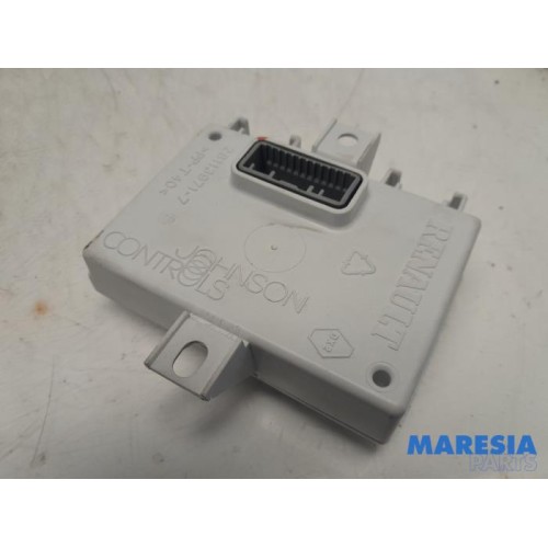 Renault - Megane - Navigation Modul