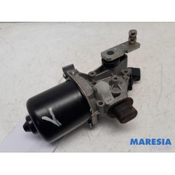 Renault - Megane - Front wiper motor