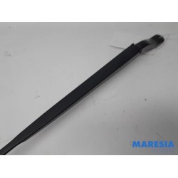 Renault - Megane - Front wiper arm