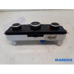 Renault - Megane - Panneau de commandes chauffage