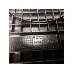 Peugeot - 206 - Kettenkasten Deckel