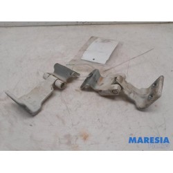 Fiat - Doblo - Rear door hinge, right