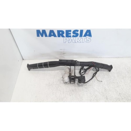 Renault - Megane Scenic - Towbar