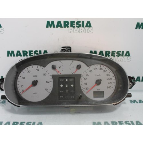 Renault - Megane Scenic - Instrumentenpaneel