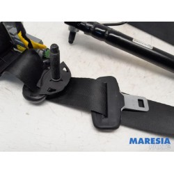 Fiat - Panda - Front seatbelt, right
