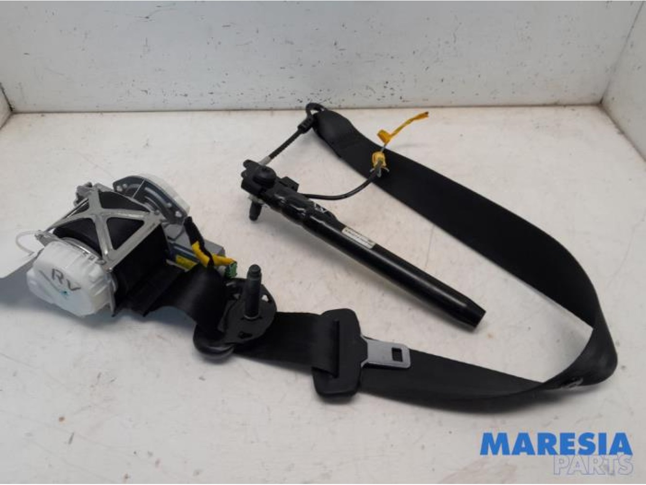 Fiat - Panda - Front seatbelt, right