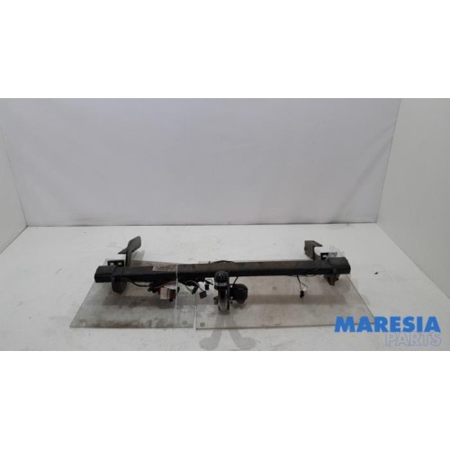 Peugeot - 3008 - Towbar
