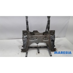 Renault - Clio - Subframe