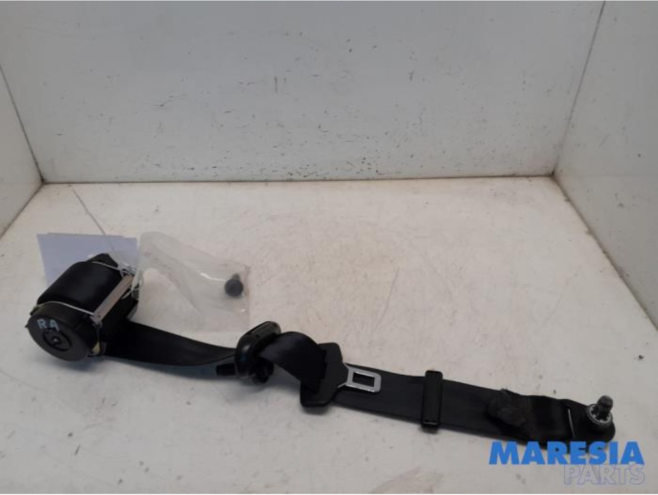 Fiat - Panda - Rear seatbelt, right