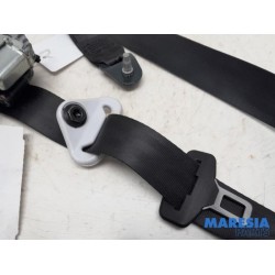 Peugeot - 208 - Front seatbelt, right
