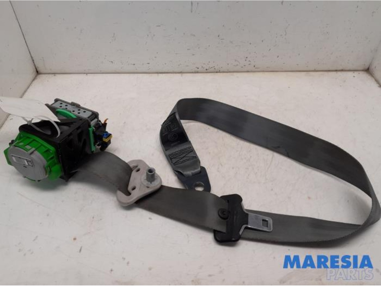 Peugeot - Partner - Front seatbelt, left