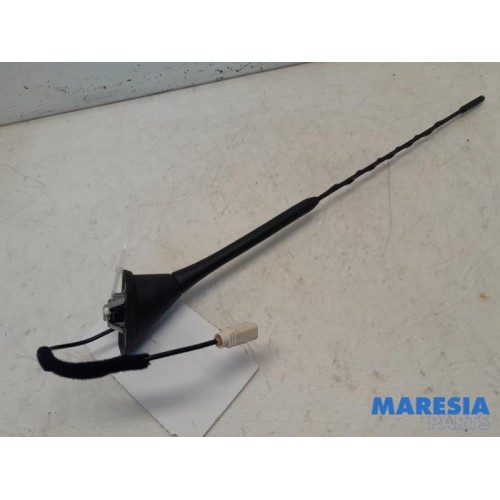 Fiat - Panda - Antenna