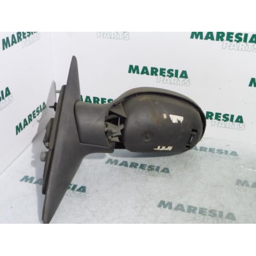 Renault - Laguna - Wing mirror, left