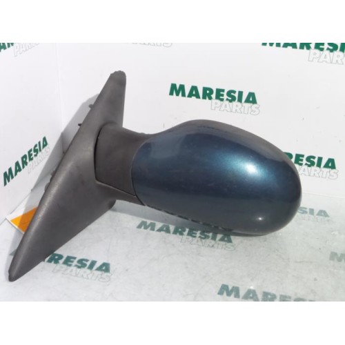 Renault - Laguna - Wing mirror, left