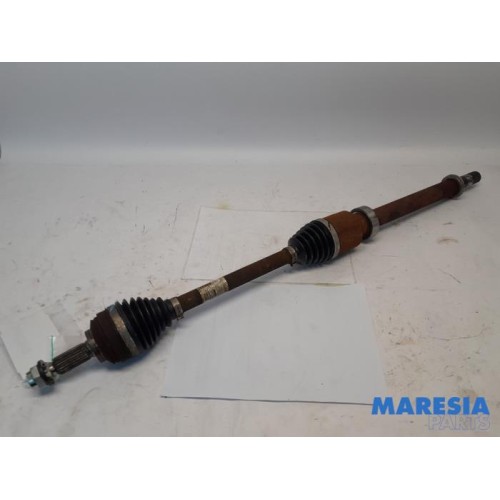 Renault - Clio - Front drive shaft, right