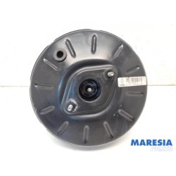 Renault - Clio - Brake servo