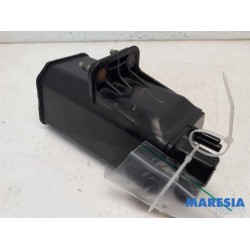 Renault - Clio - Carbon filter