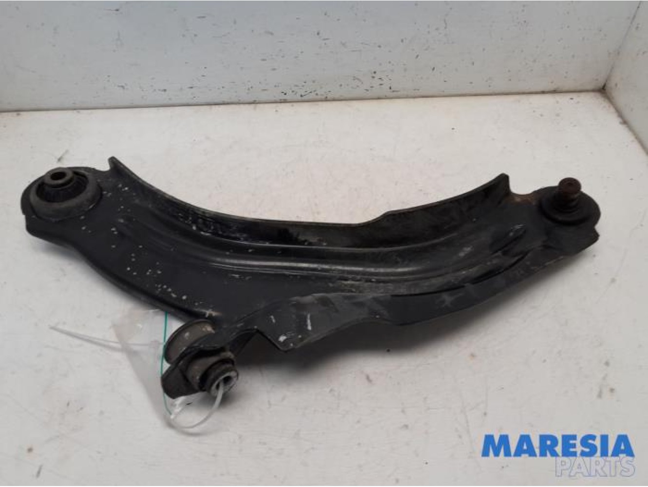 Renault - Clio - Querlenker unten links vorne
