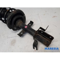 Renault - Clio - Front shock absorber rod, left